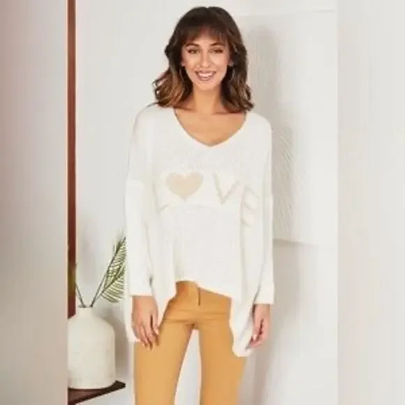 New Venti6 Made in Italy Off White Oversized LOVE V-Neck Sweater Size: Small / M - Picture 1 of 7